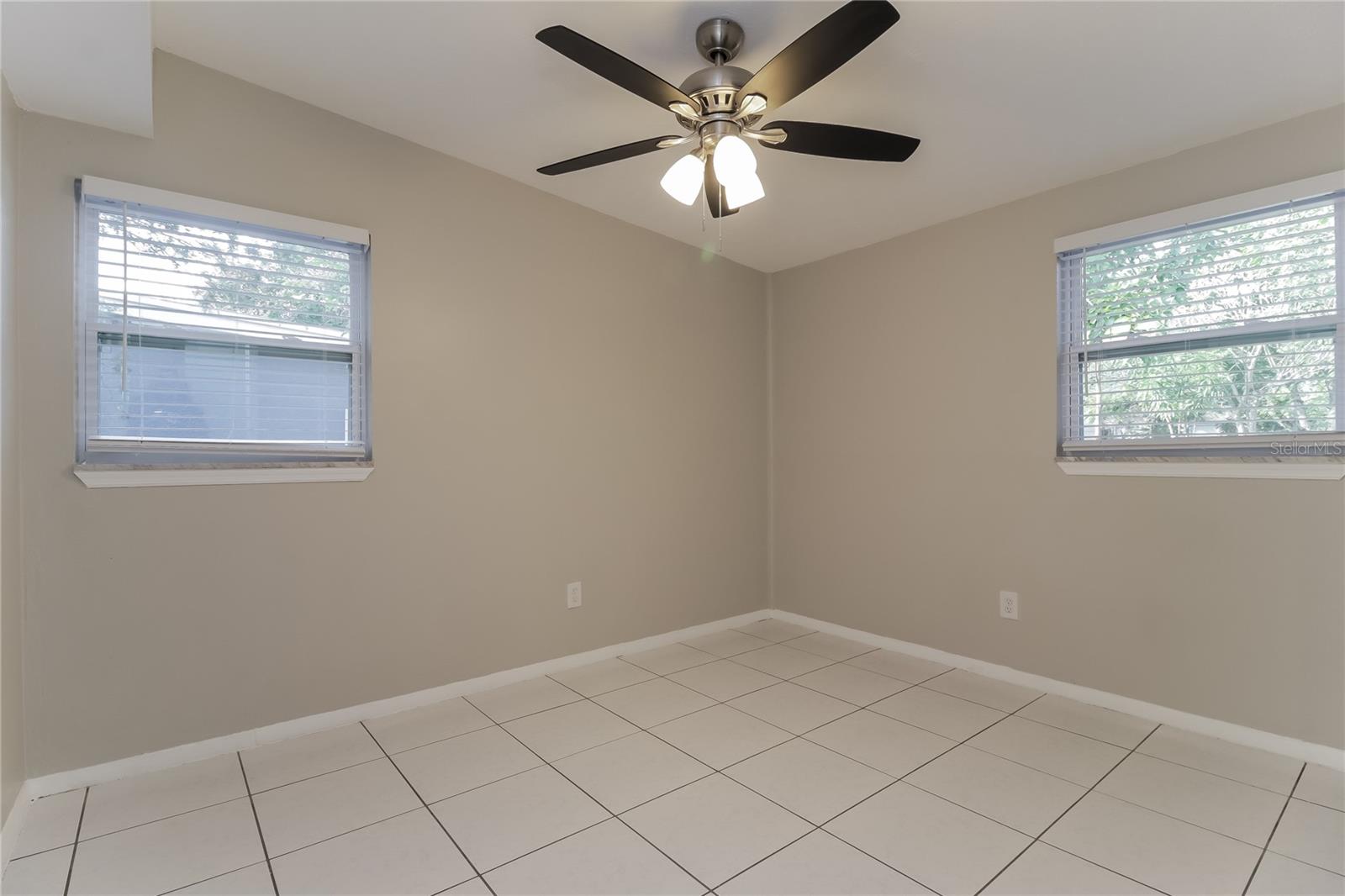 Image 12 of 16 For 7709 Sun Vista Way