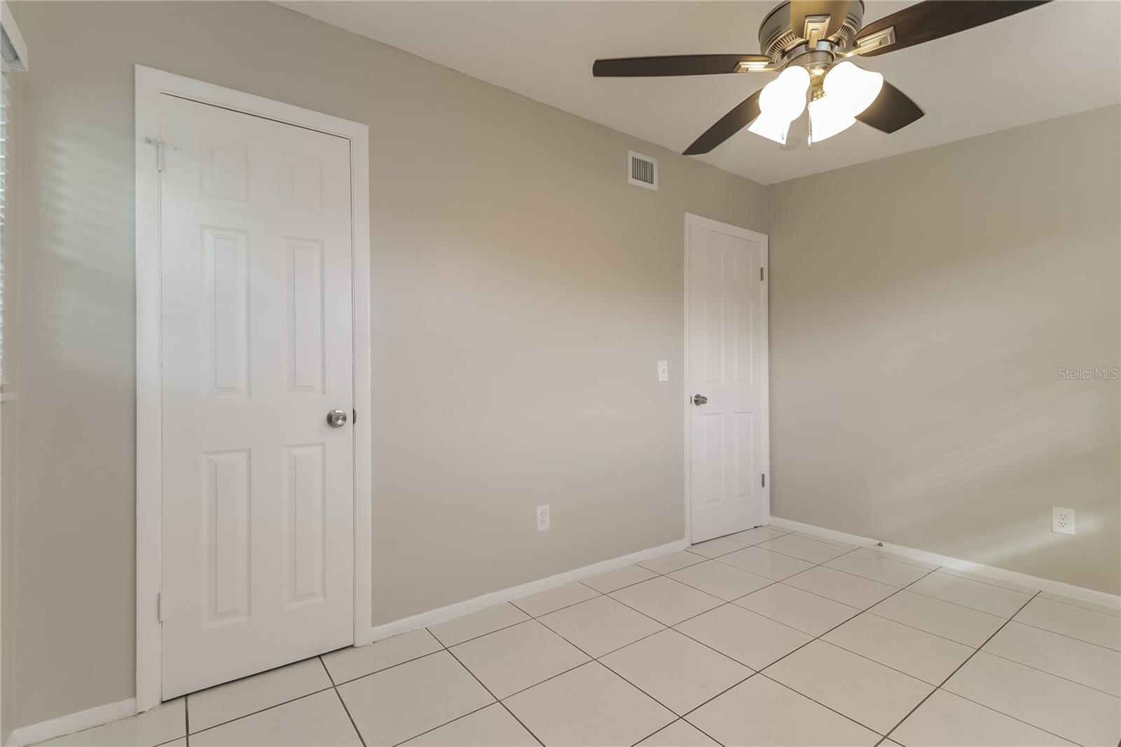 Image 14 of 16 For 7709 Sun Vista Way