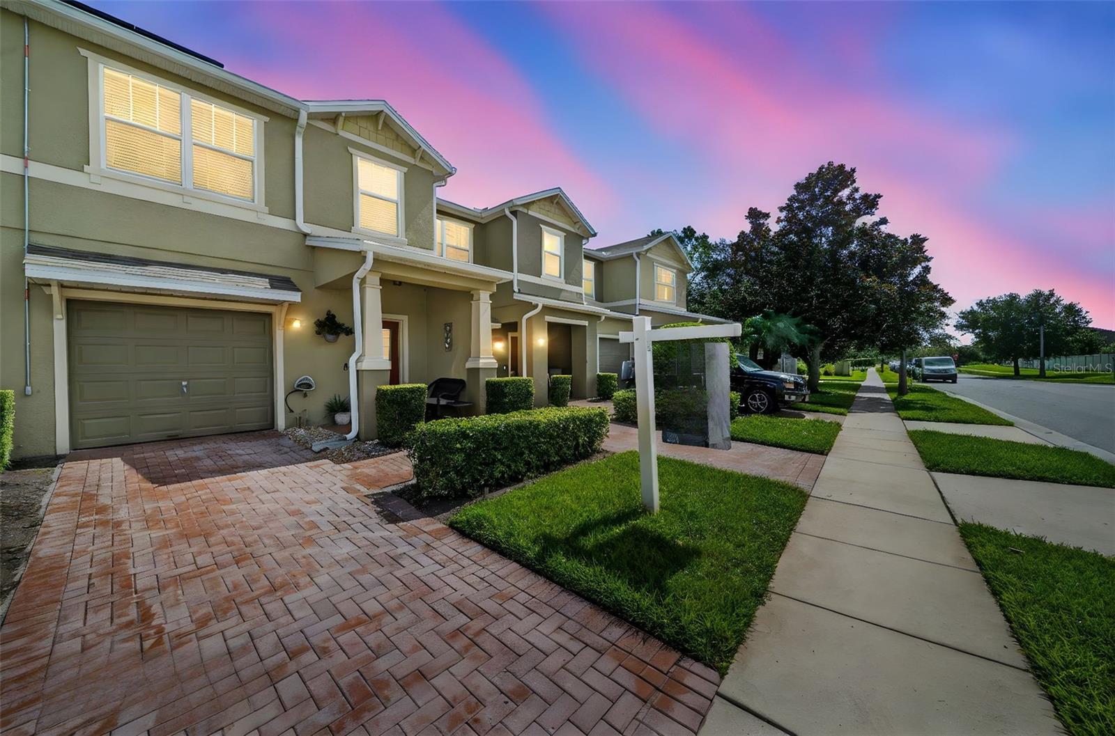 Image 2 of 40 For 1367 Honey Blossom Drive