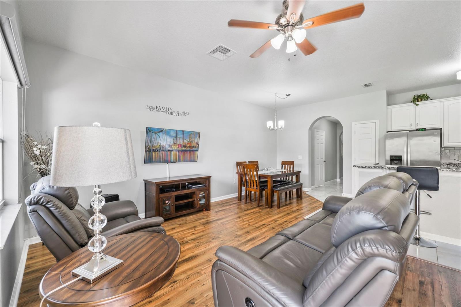 Image 8 of 40 For 1367 Honey Blossom Drive