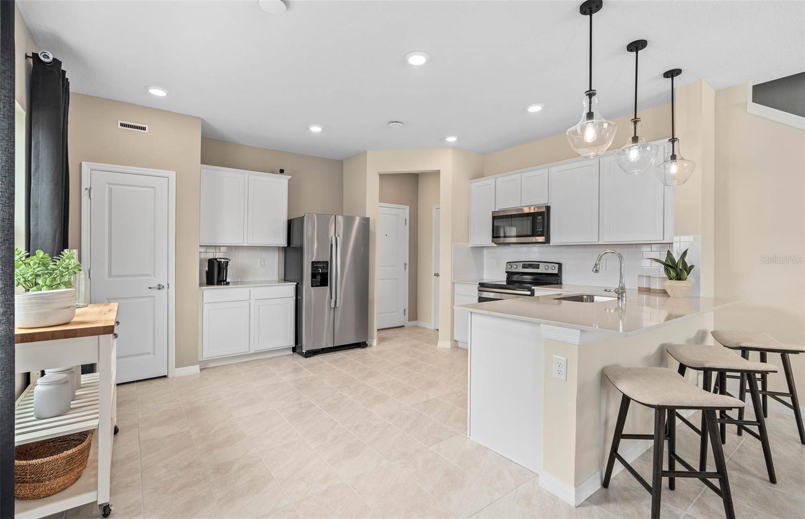 Image 4 of 25 For 80 Violet Vine Lane