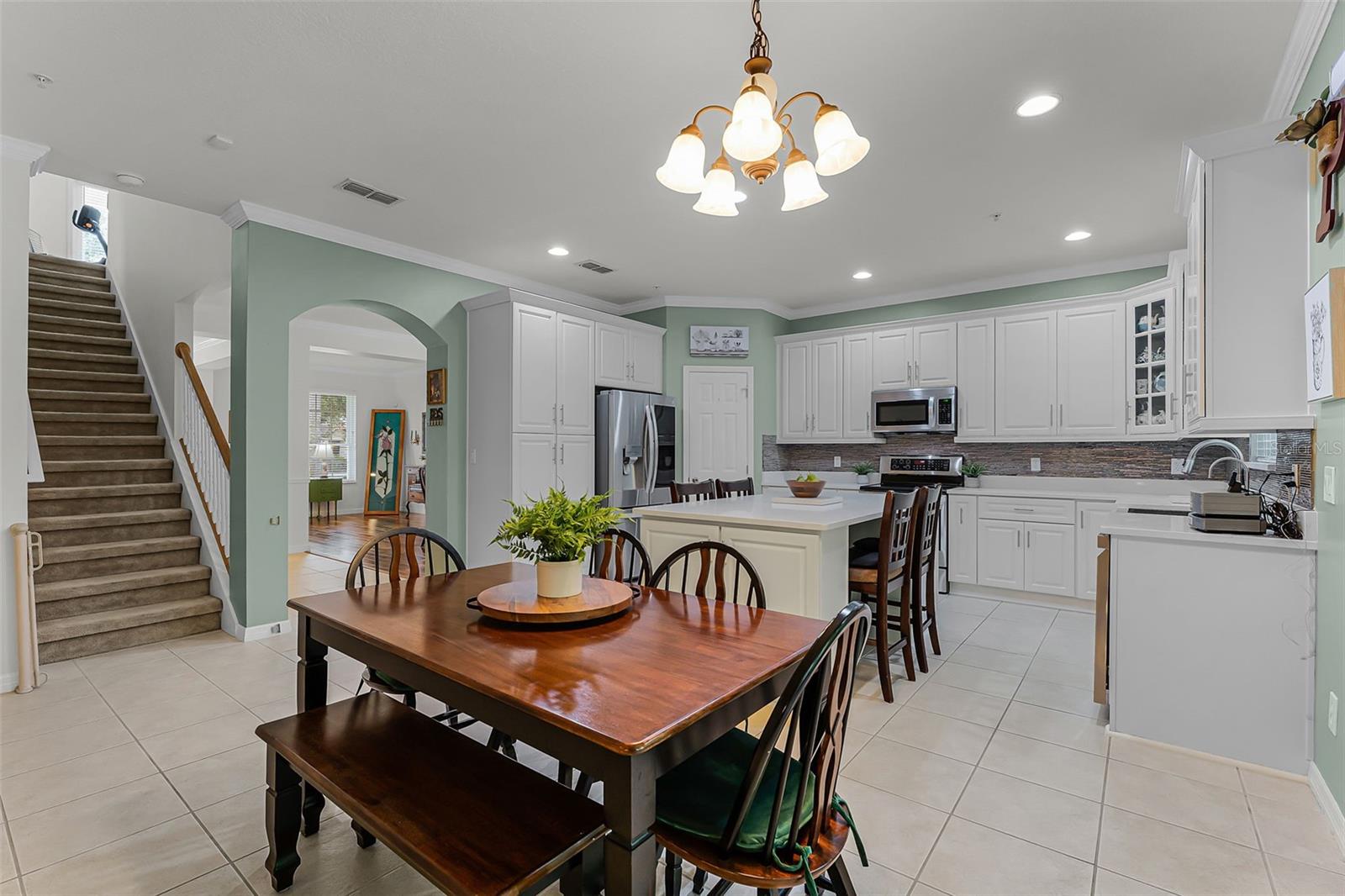 Image 6 of 30 For 9696 Moss Rose Way