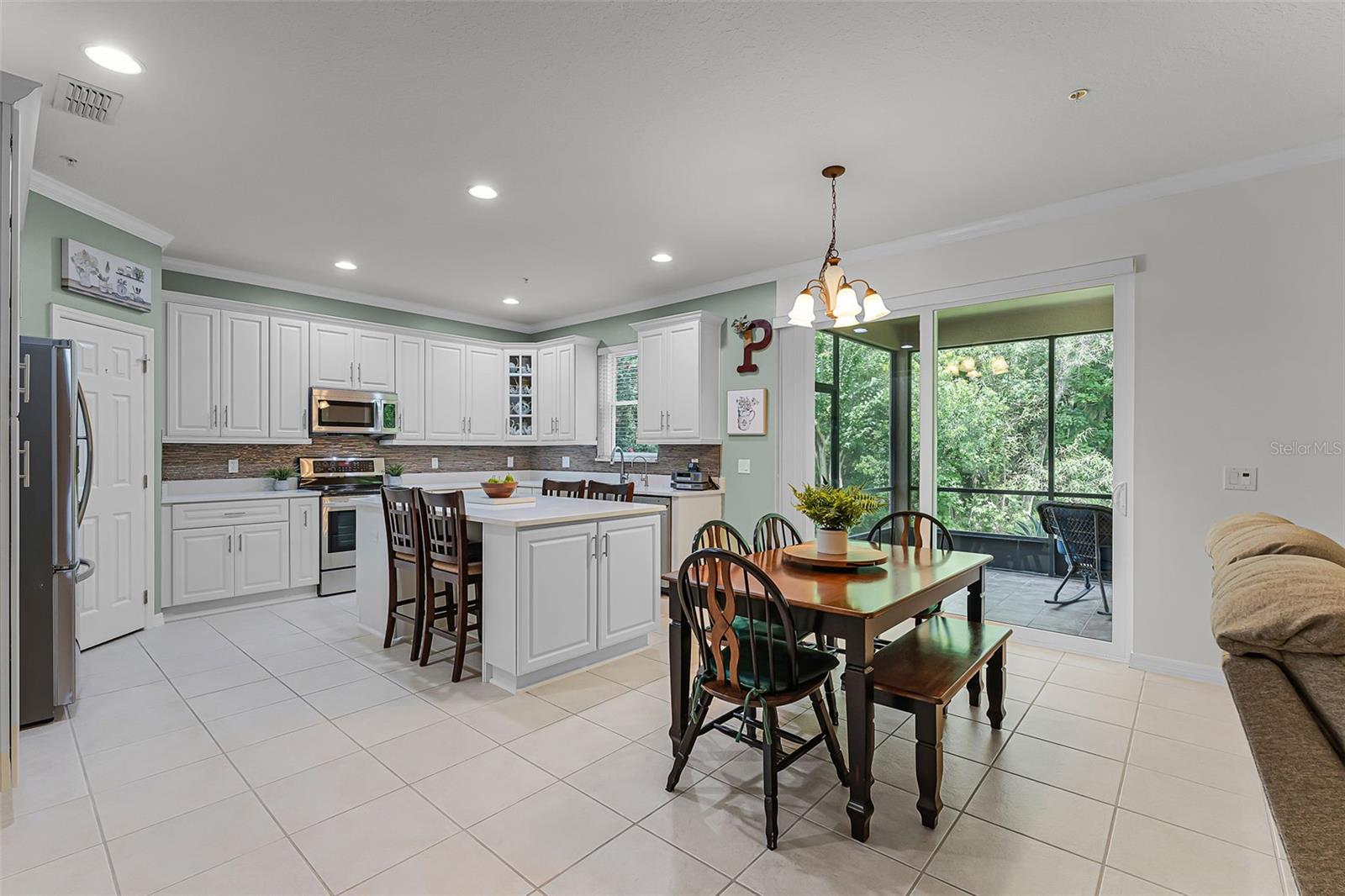 Image 9 of 30 For 9696 Moss Rose Way