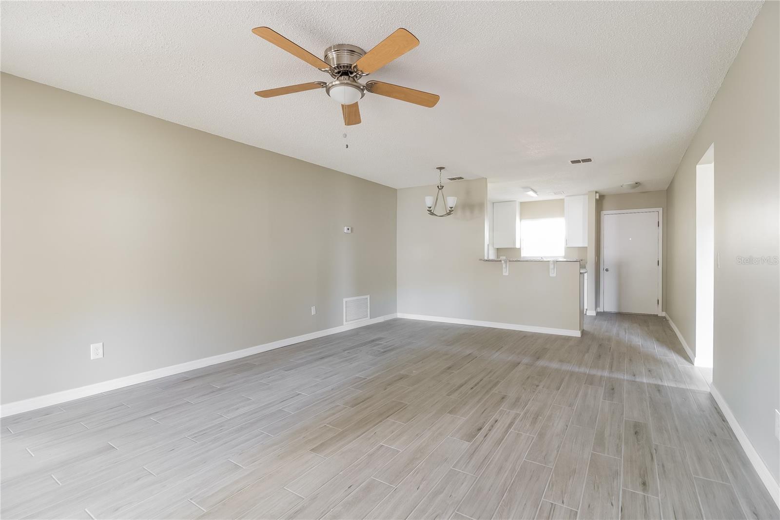 Image 3 of 15 For 7518 Cielo Court 1