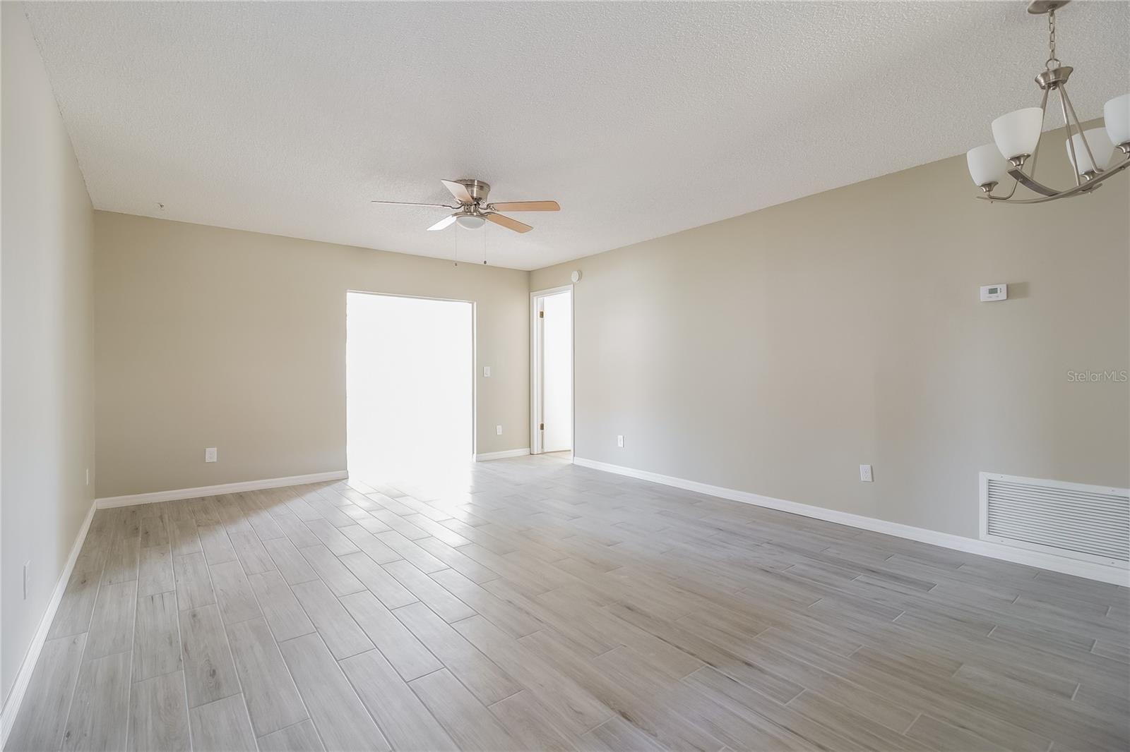 Image 4 of 15 For 7518 Cielo Court 1