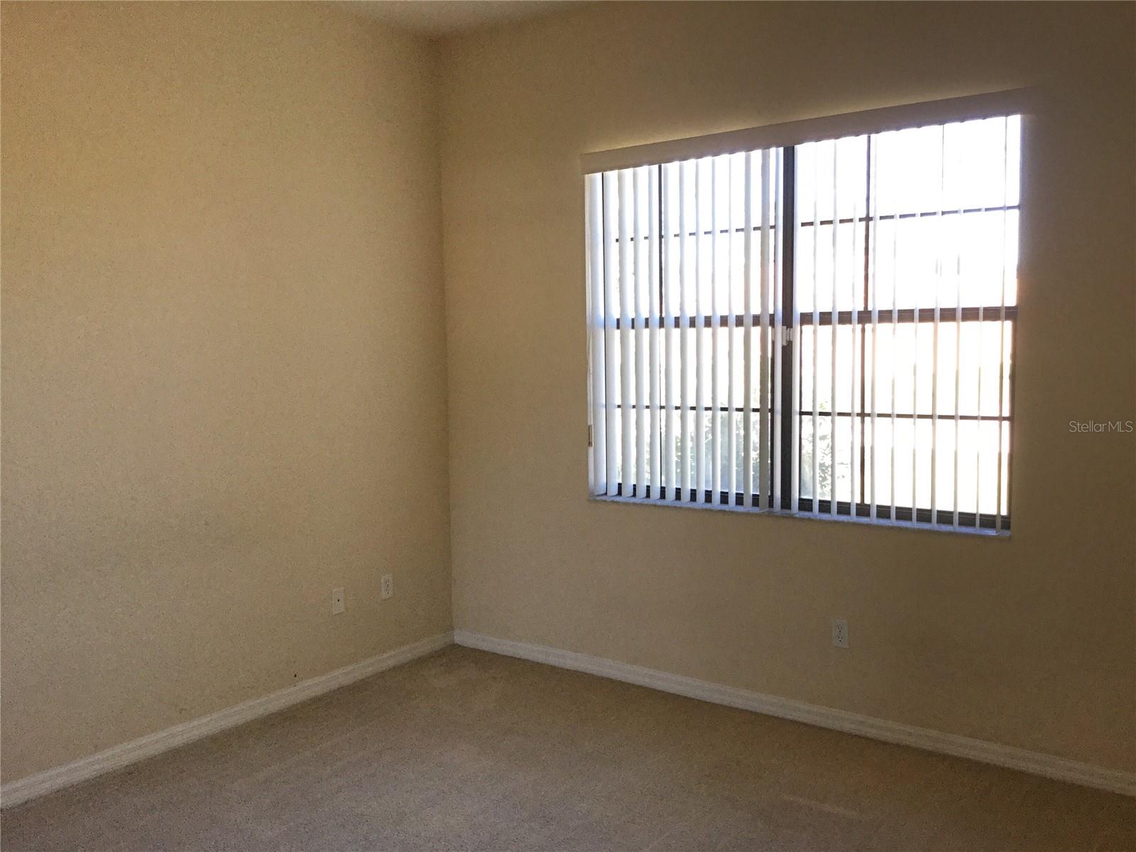 Image 7 of 22 For 414 Caraway Drive