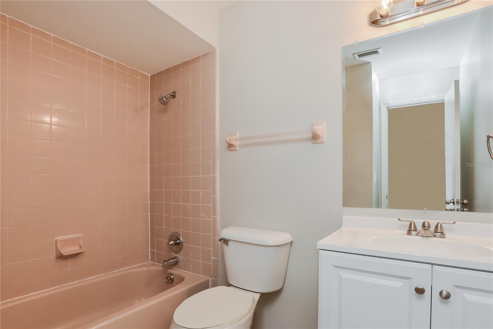 Image 15 of 16 For 908 Normandy Boulevard