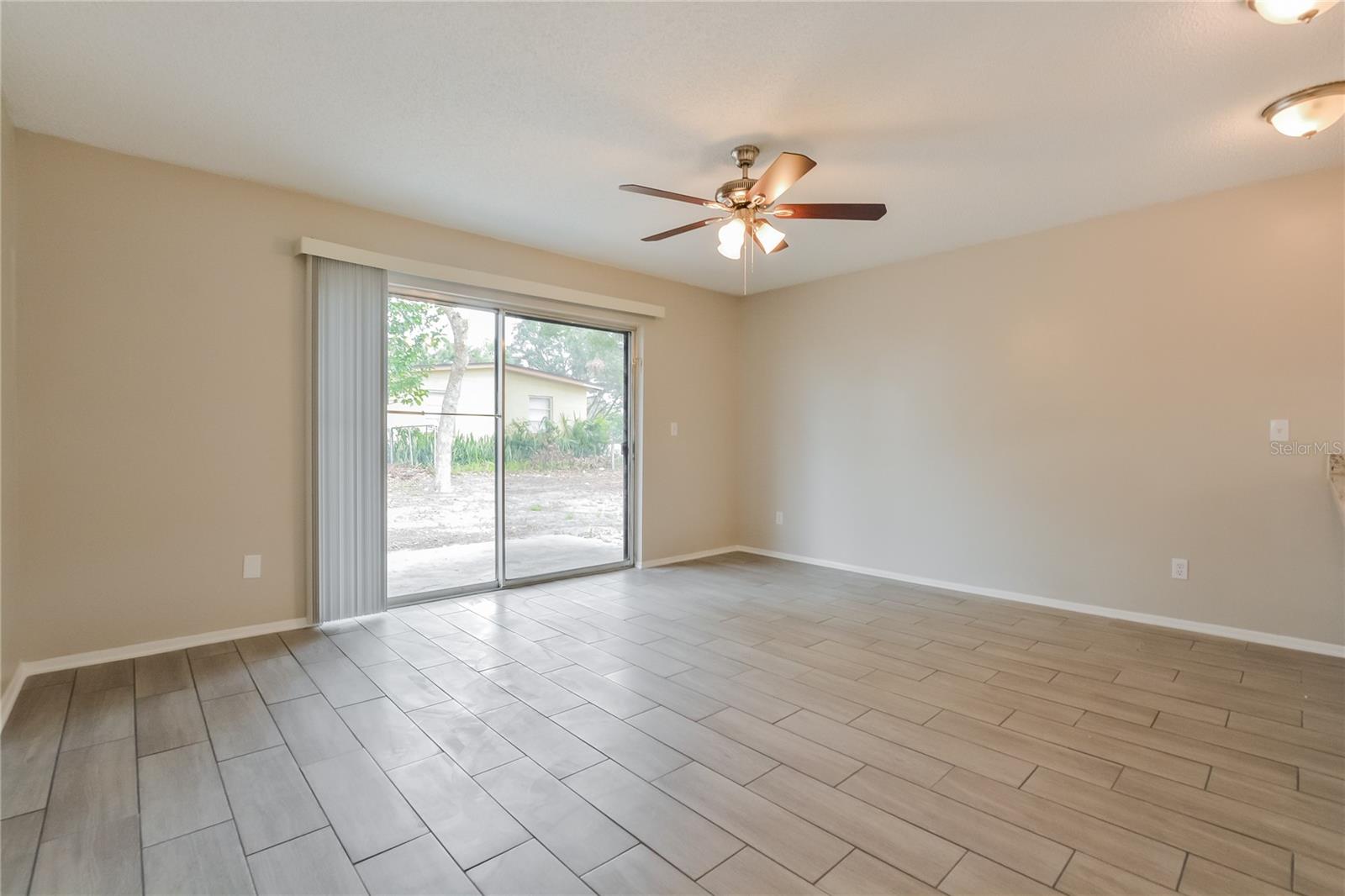 Image 4 of 16 For 908 Normandy Boulevard