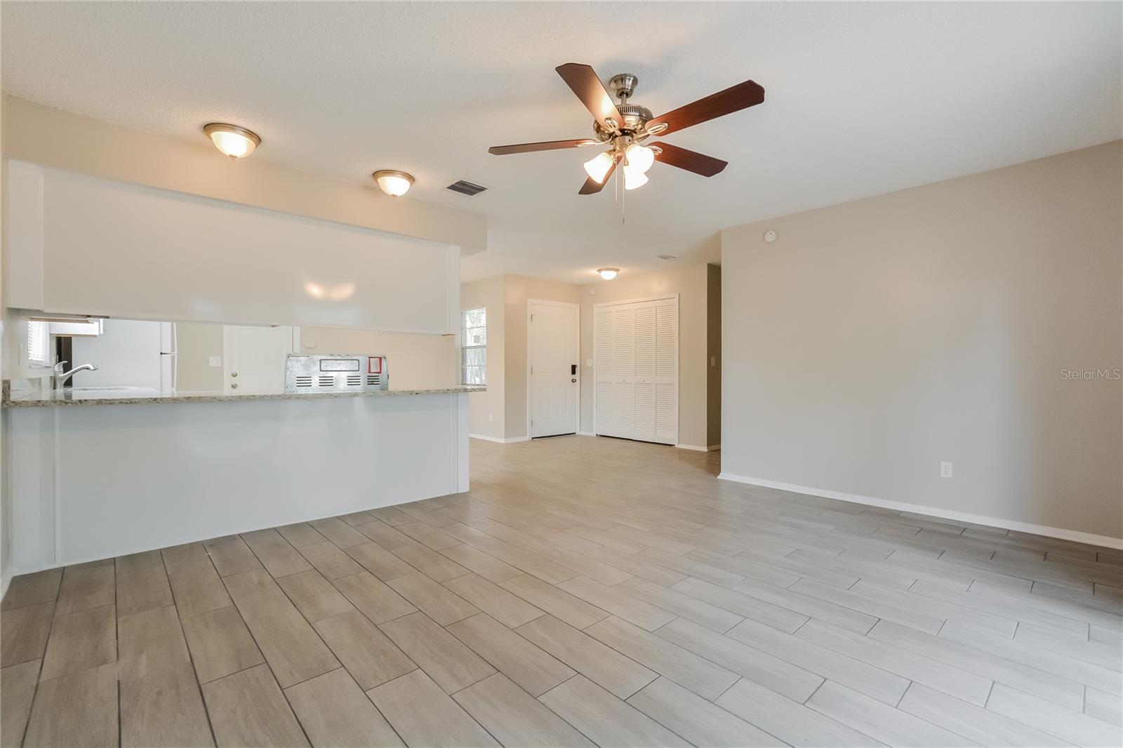Image 5 of 16 For 908 Normandy Boulevard