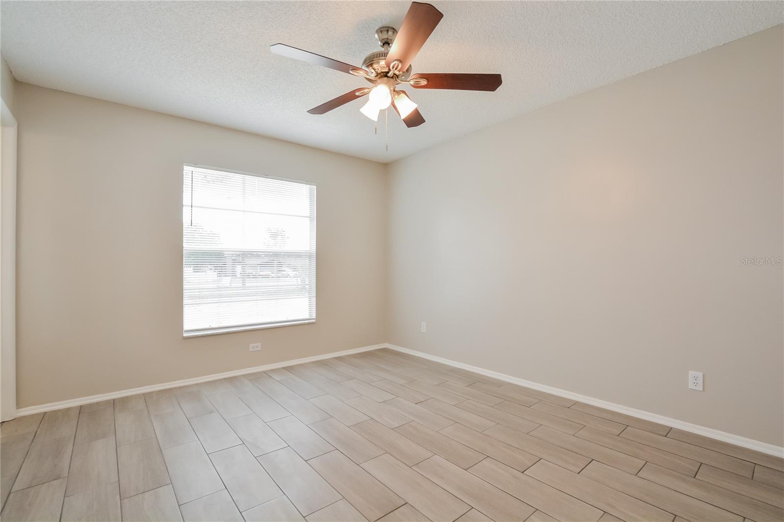 Image 8 of 16 For 908 Normandy Boulevard