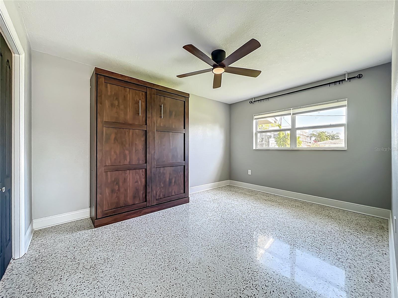 Image 24 of 34 For 1792 Killarney Drive