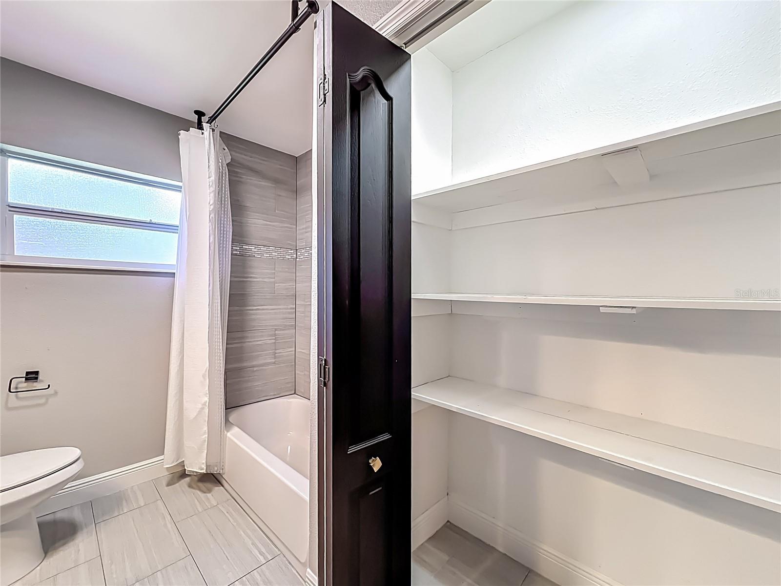Image 26 of 34 For 1792 Killarney Drive
