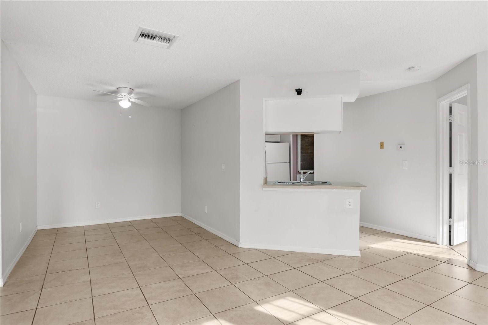 Image 6 of 22 For 2550 Alafaya Trail 7204