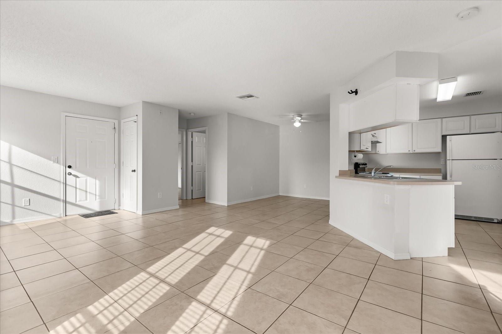 Image 8 of 22 For 2550 Alafaya Trail 7204