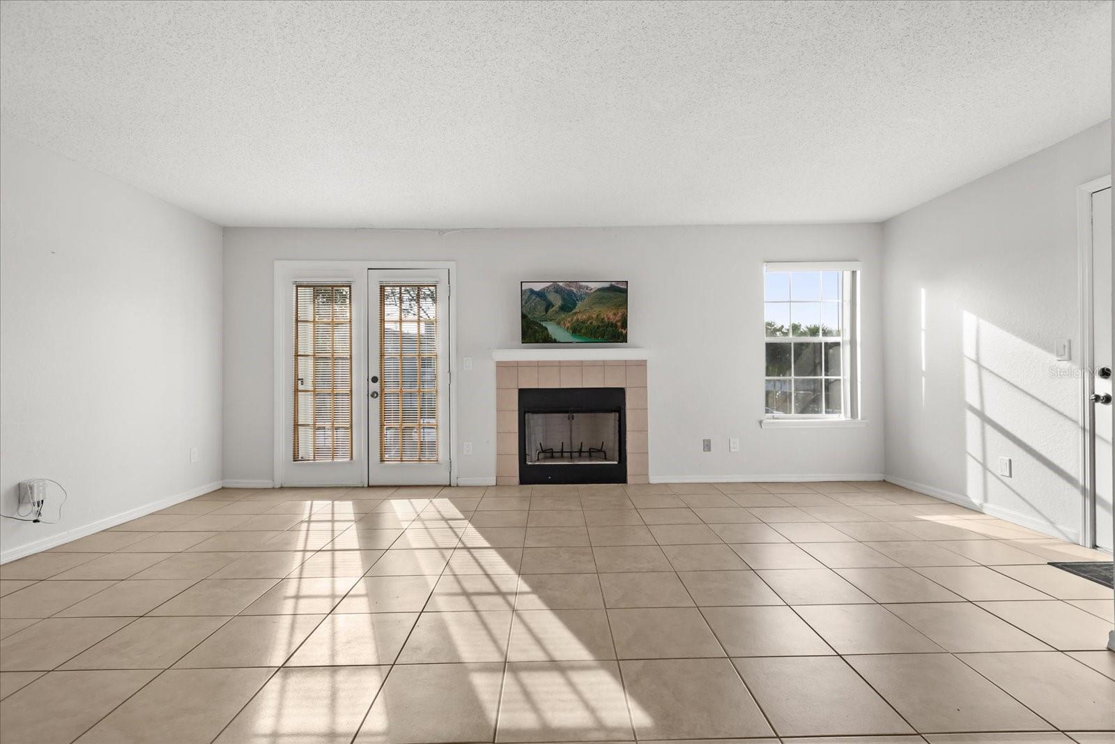 Image 9 of 22 For 2550 Alafaya Trail 7204