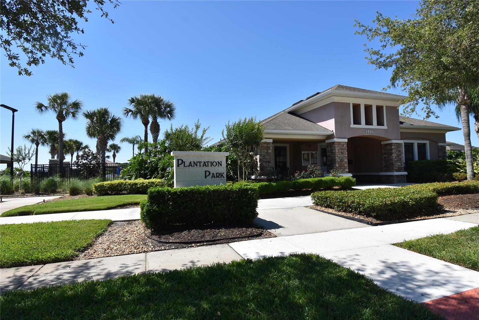 Image 50 of 56 For 13008 Sawgrass Pine Circle