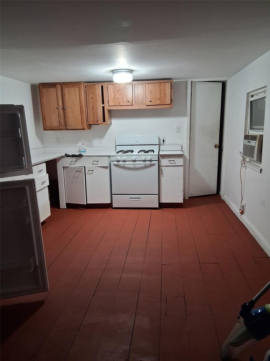 Image 19 of 21 For 8890 35th Avenue
