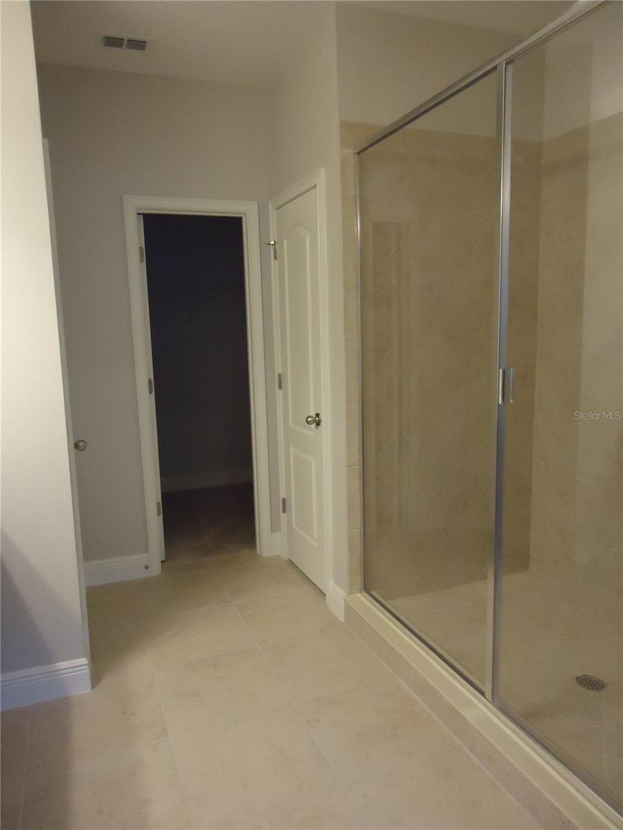 Image 16 of 31 For 1056 Parma Circle
