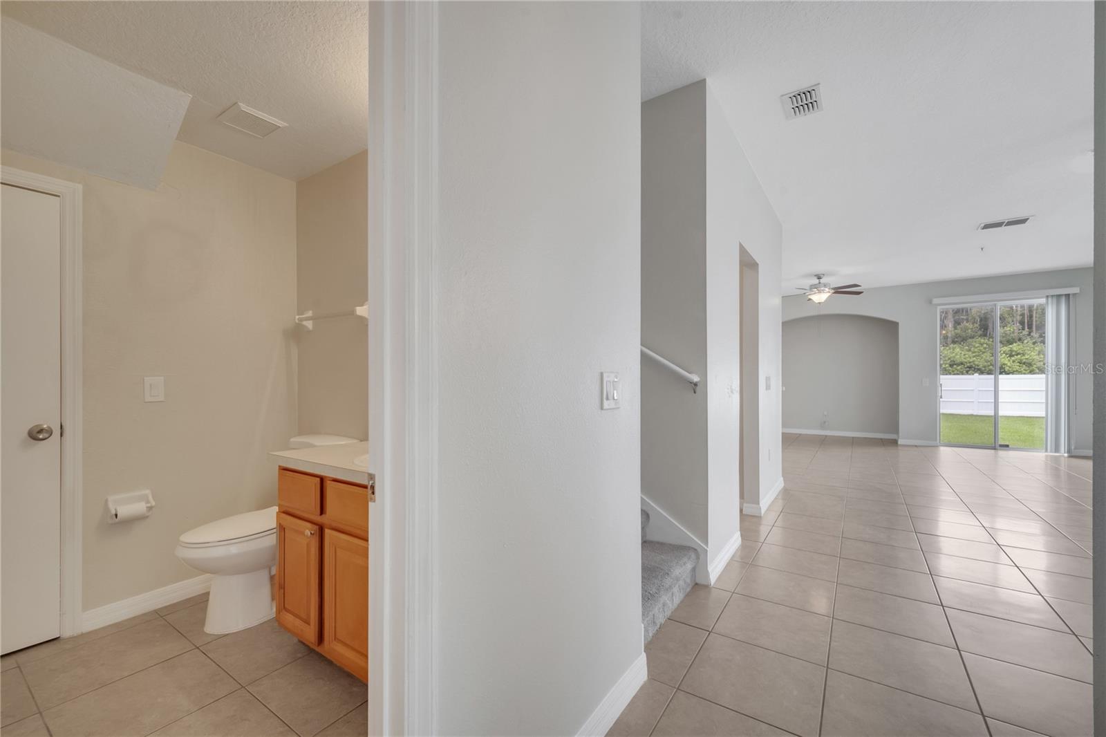 Image 16 of 36 For 6408 Goldenrod Road 4c
