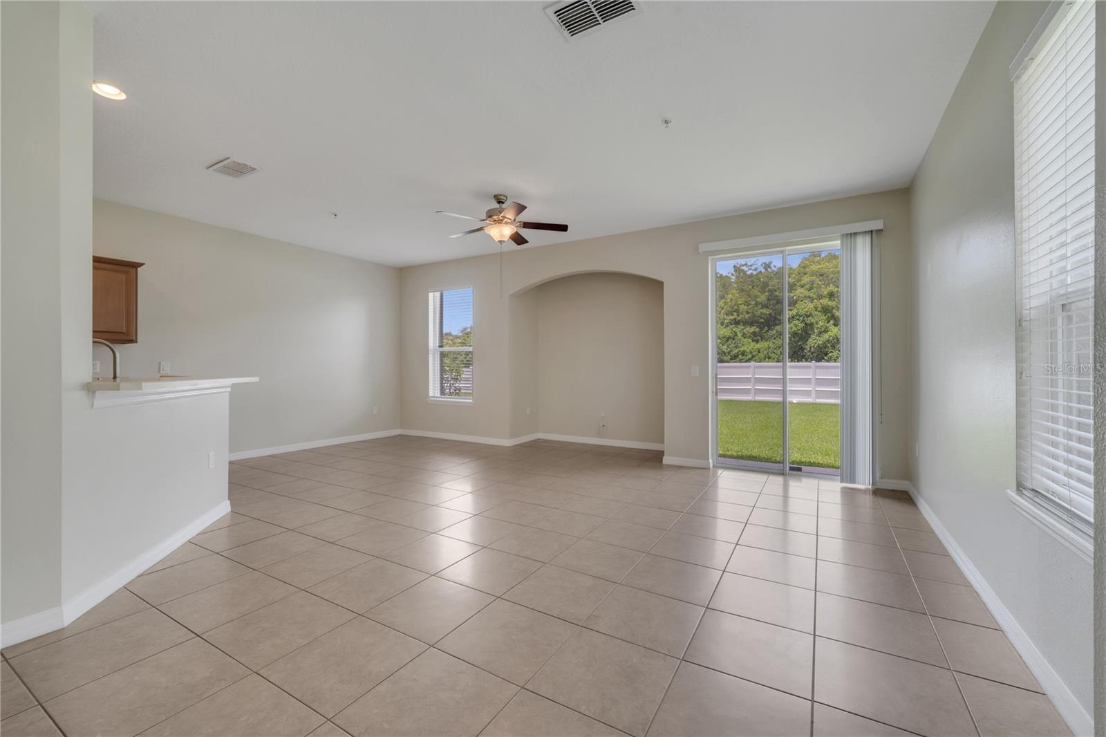 Image 6 of 36 For 6408 Goldenrod Road 4c