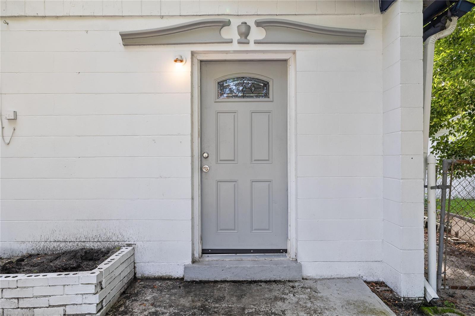 Image 7 of 17 For 7725 Udine Avenue