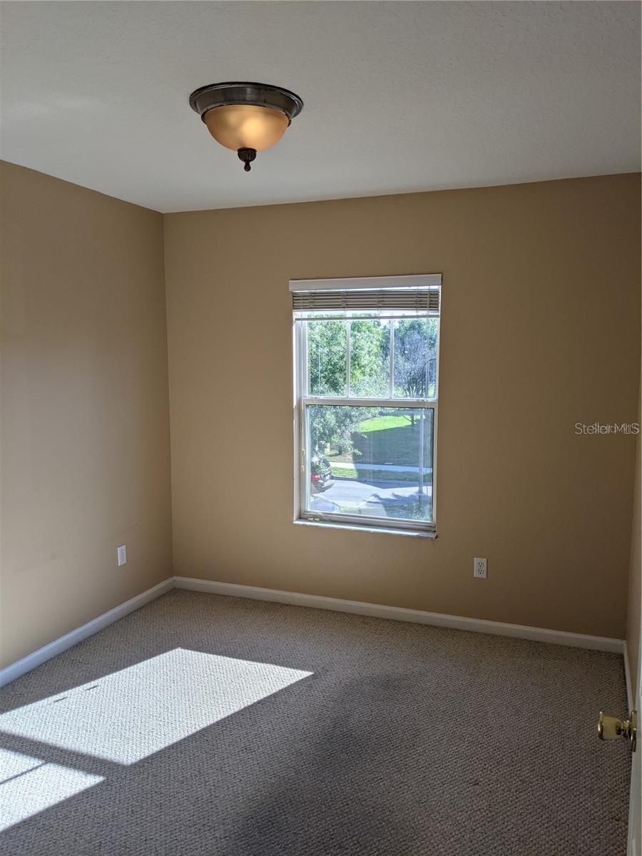 Image 19 of 25 For 10272 Park Commons Drive