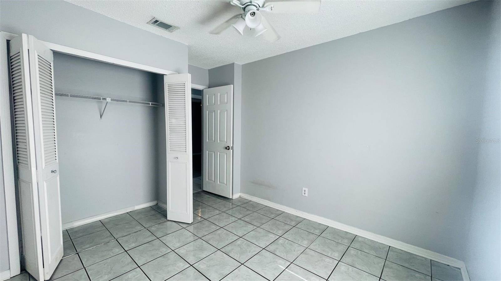 Image 10 of 13 For 1613 Little River Drive 7