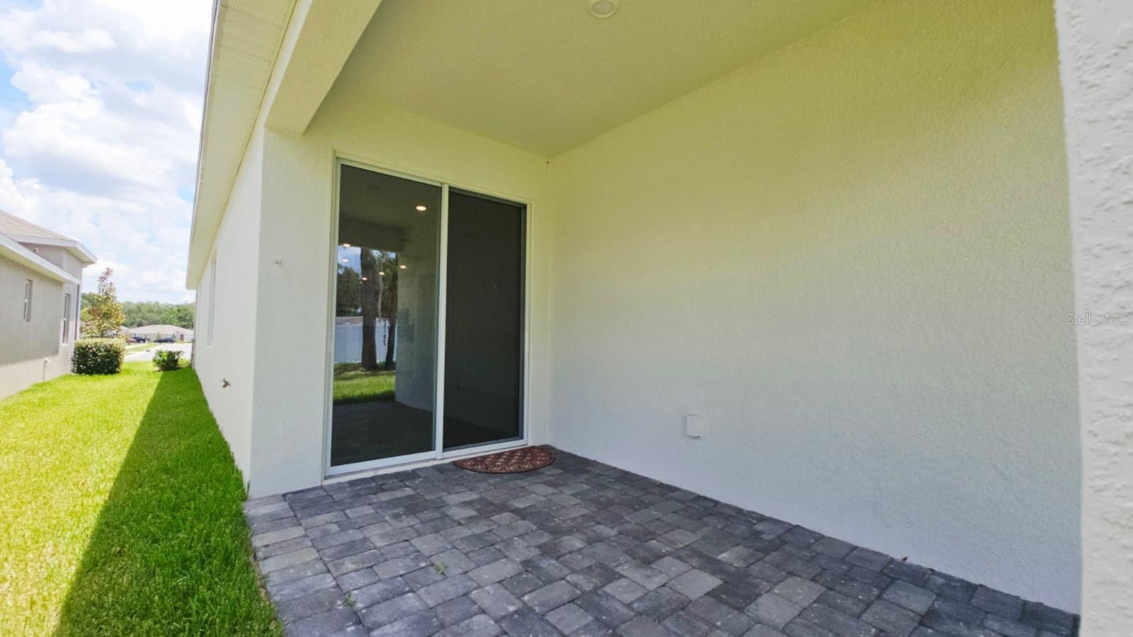 Image 19 of 22 For 722 Lemon Avenue