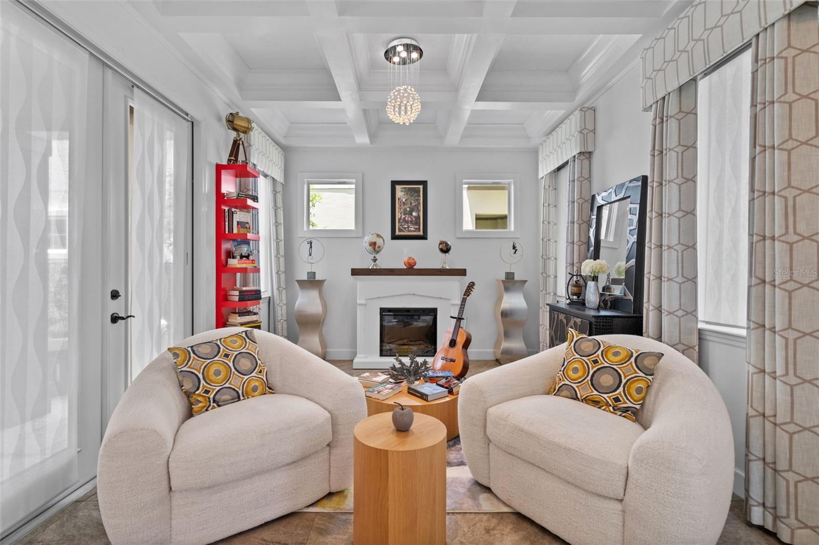 Image 4 of 44 For 13812 Eliot Avenue