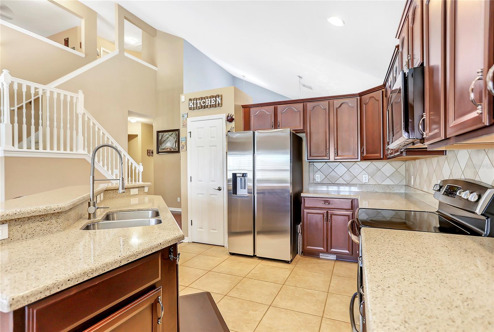 Image 14 of 45 For 15203 Stonebriar Way