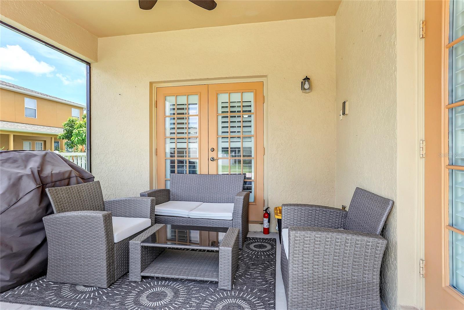 Image 15 of 45 For 15203 Stonebriar Way