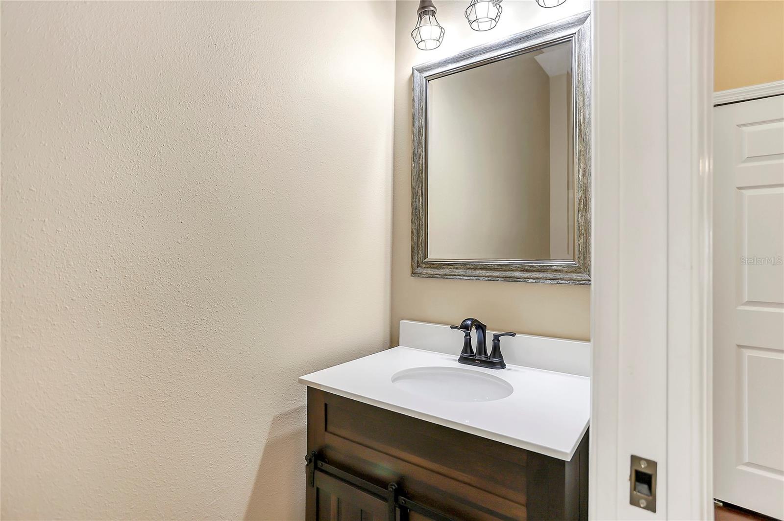 Image 18 of 45 For 15203 Stonebriar Way