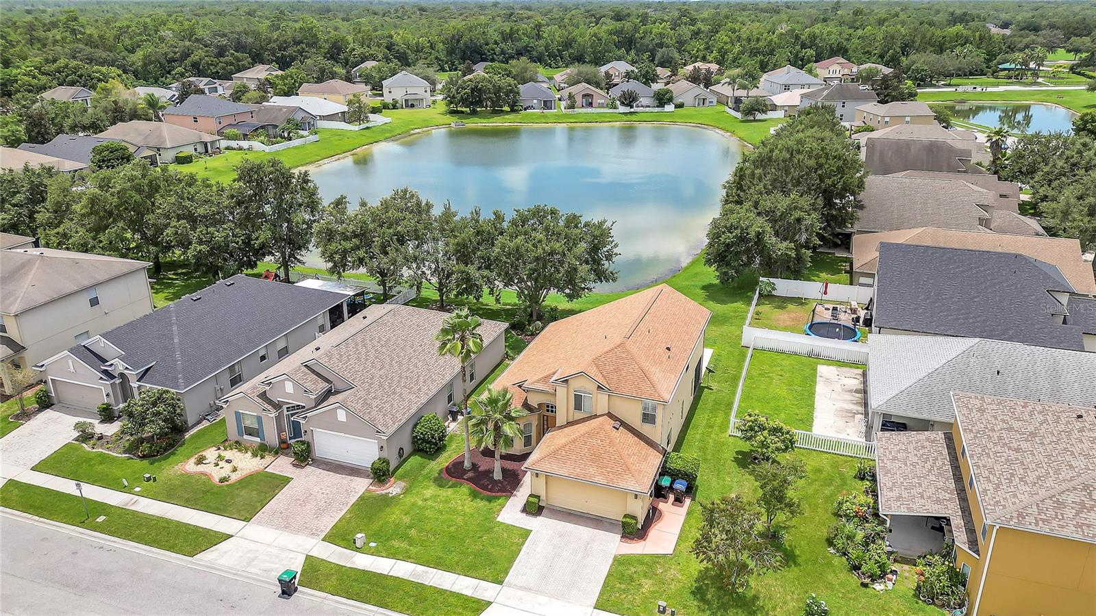 Image 42 of 45 For 15203 Stonebriar Way
