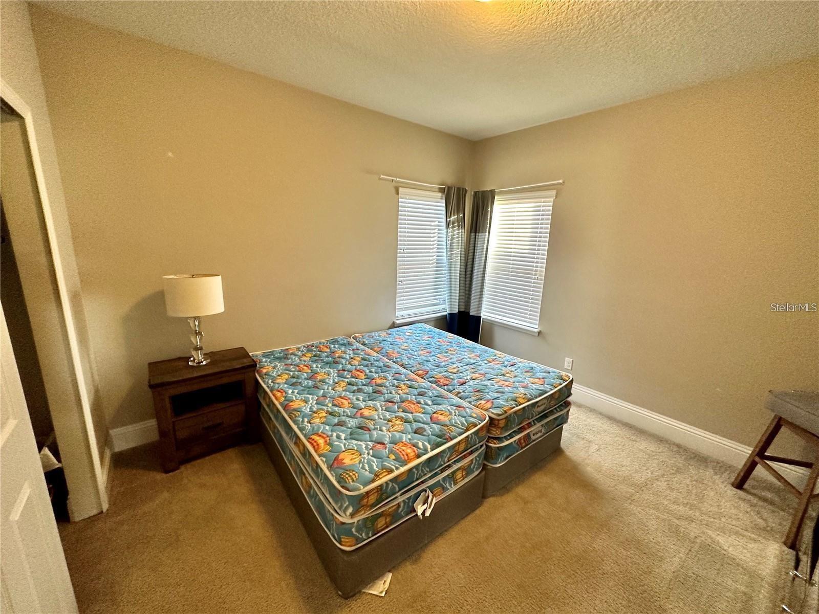 Image 12 of 21 For 9569 Royal Estates Boulevard