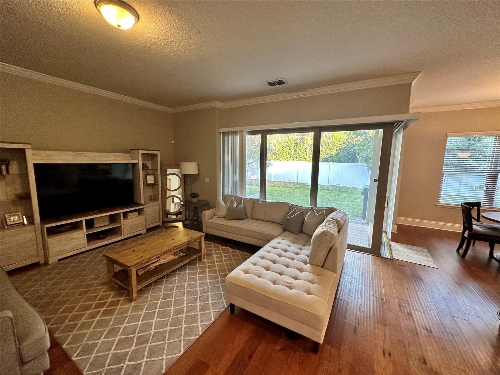 Image 4 of 21 For 9569 Royal Estates Boulevard