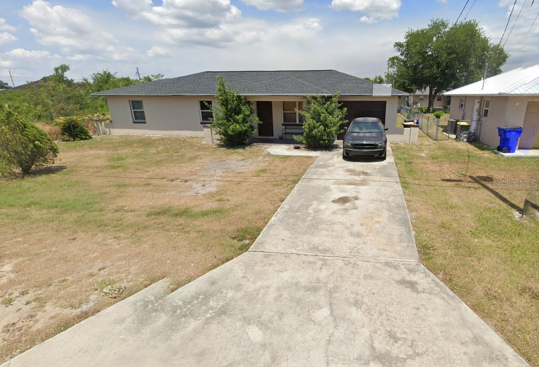 Image 2 of 4 For 4724 Manatee Drive
