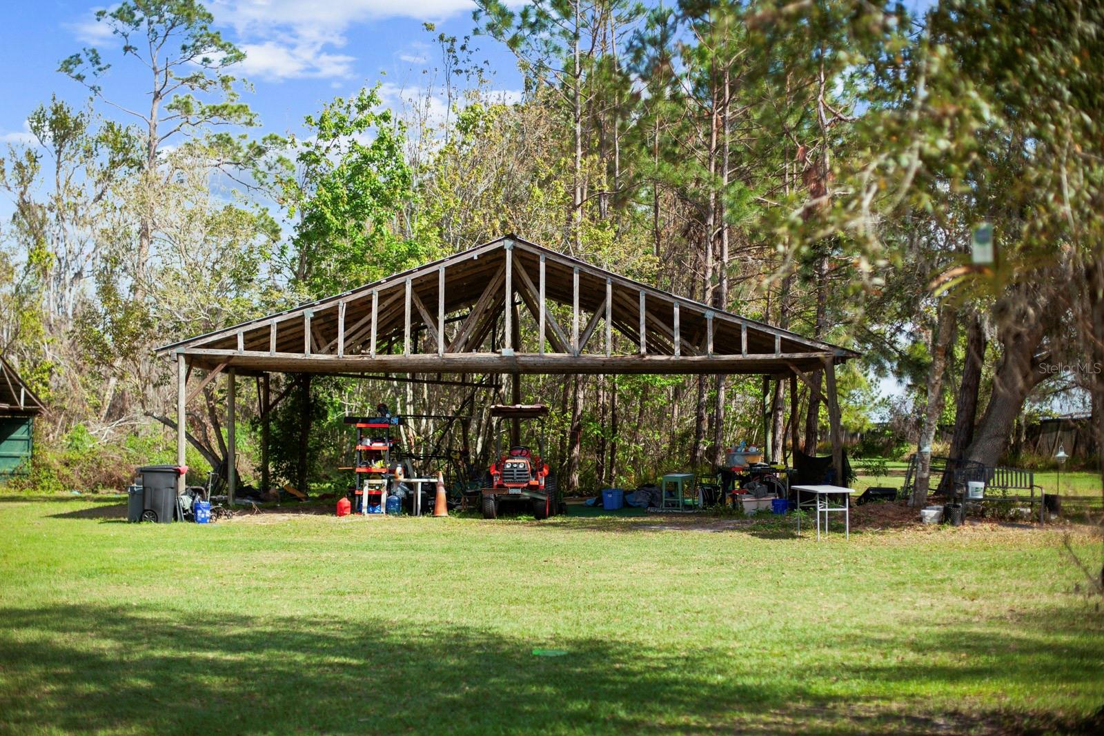 Image 4 of 80 For 8122 Pine Island Road