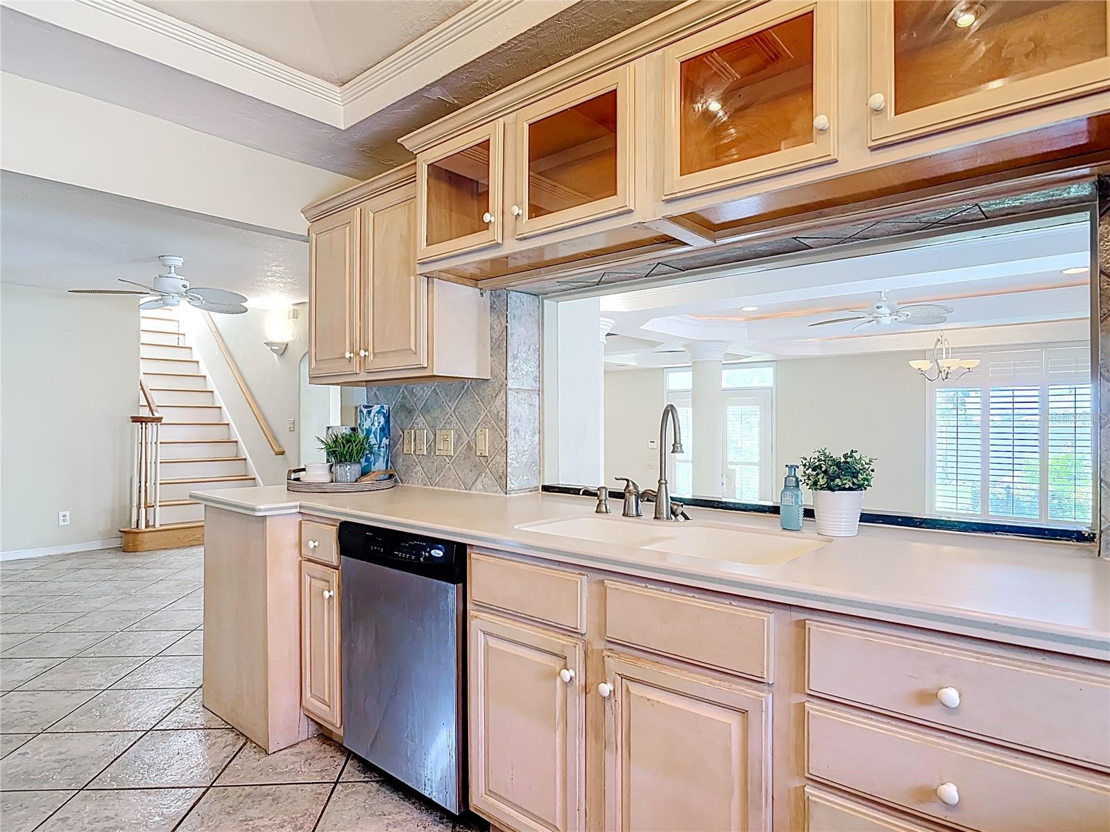 Image 19 of 94 For 2306 Halifax Drive