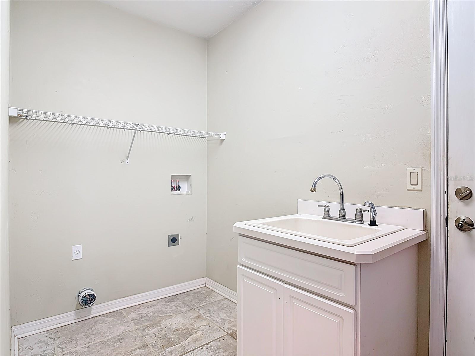 Image 71 of 94 For 2306 Halifax Drive