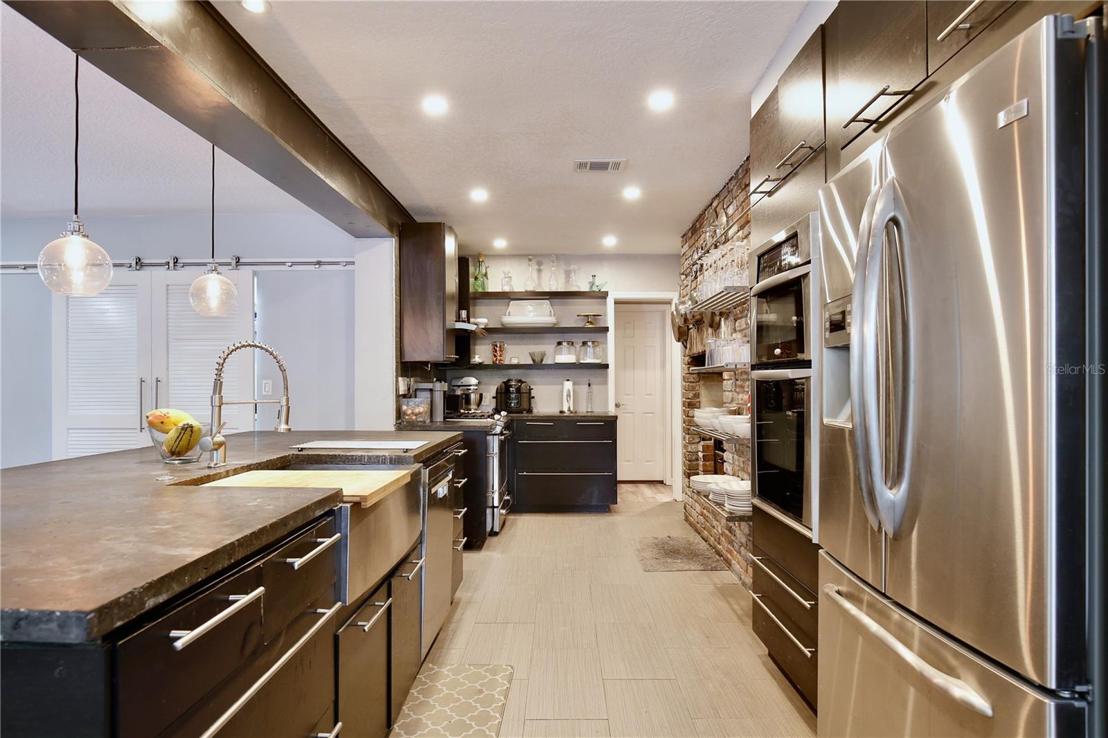 Image 11 of 51 For 2118 Hargill Drive
