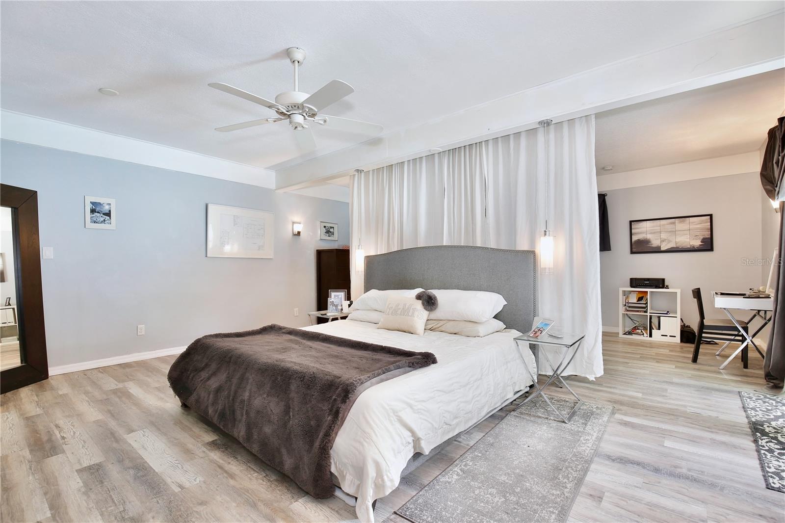 Image 21 of 51 For 2118 Hargill Drive