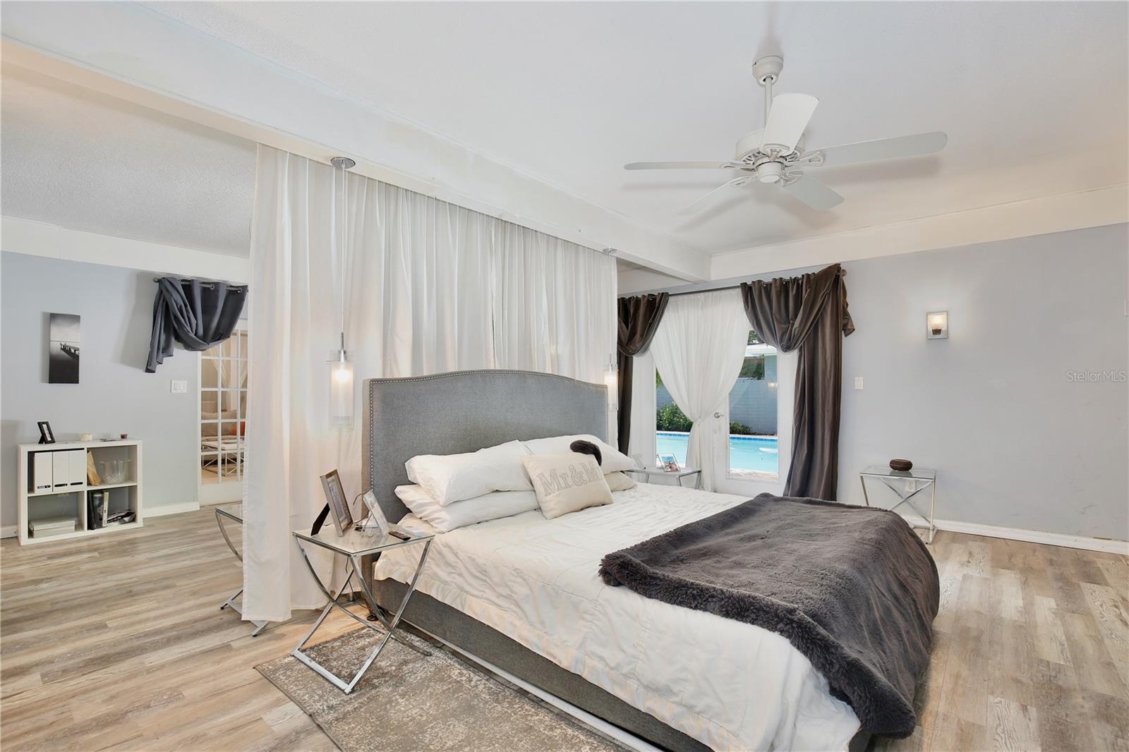 Image 22 of 51 For 2118 Hargill Drive