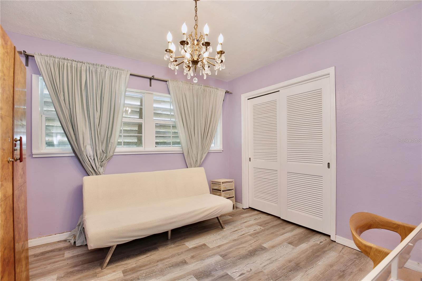 Image 33 of 51 For 2118 Hargill Drive