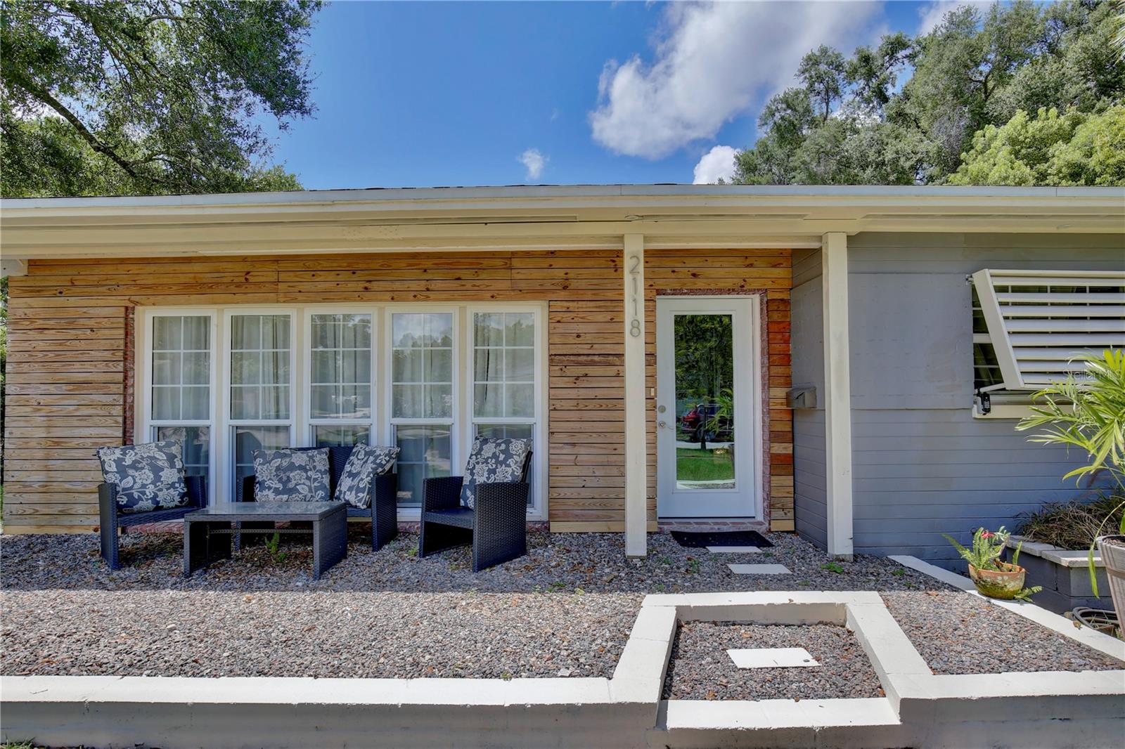 Image 4 of 51 For 2118 Hargill Drive