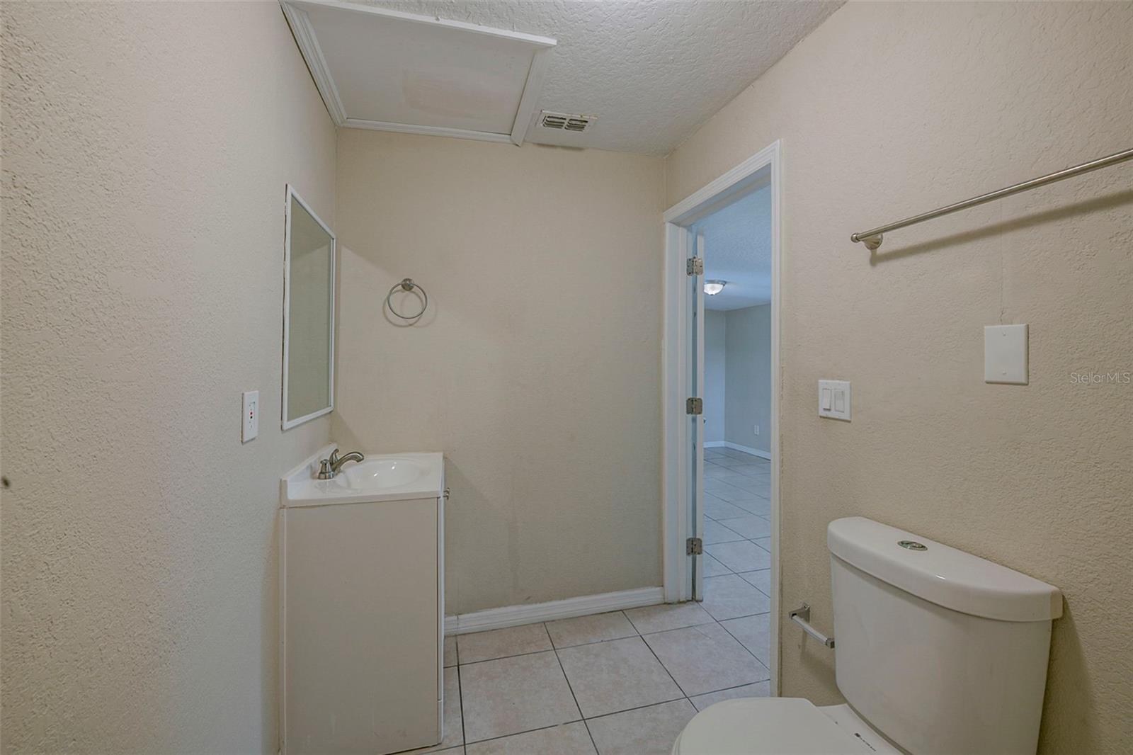 Image 20 of 56 For 5614 Lunsford Drive