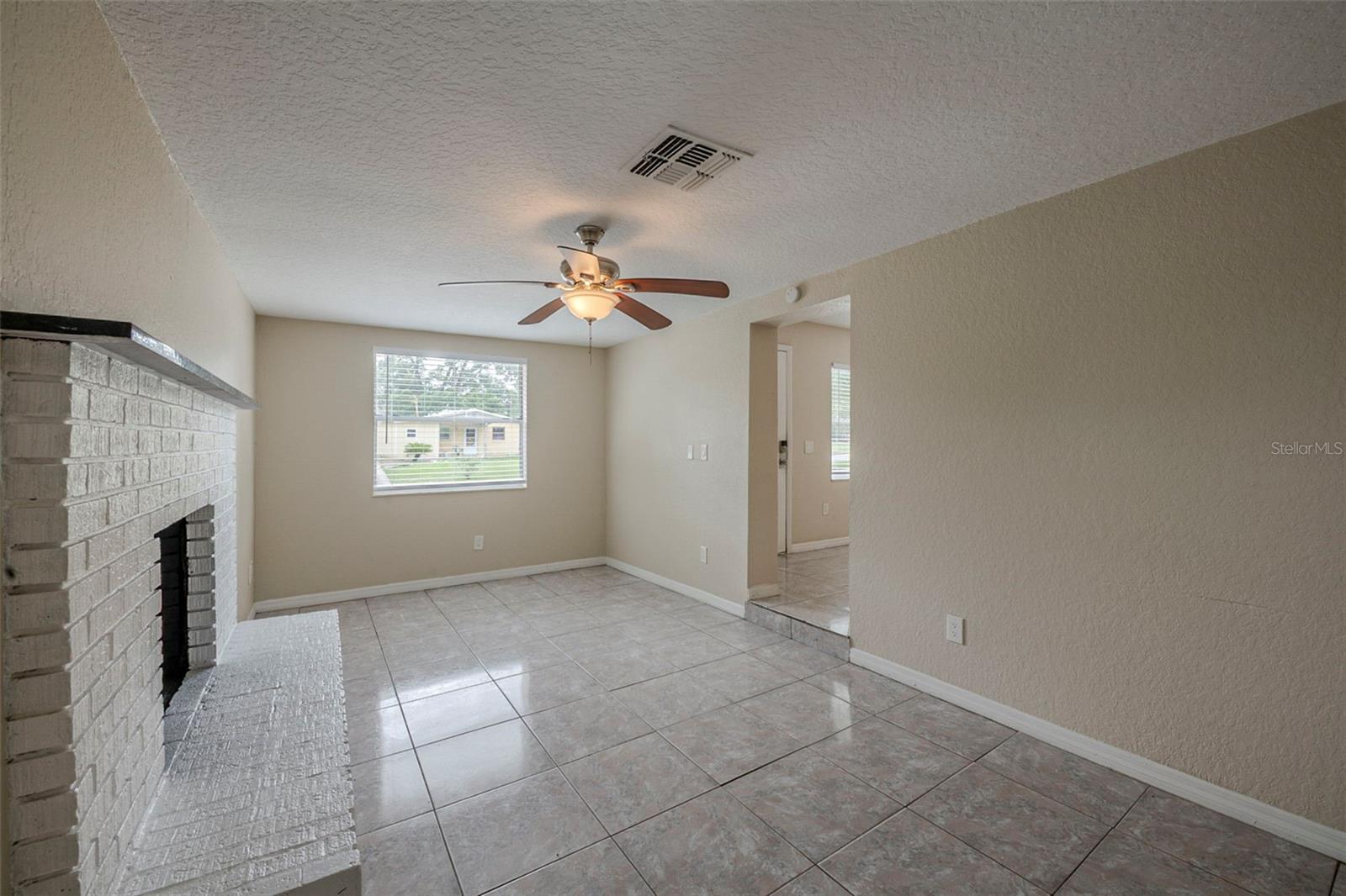 Image 24 of 56 For 5614 Lunsford Drive