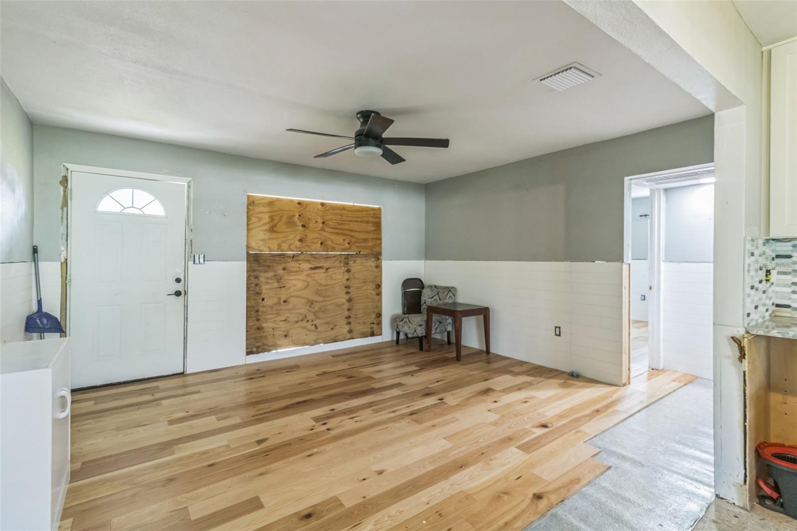 Image 5 of 15 For 7309 Royal Palm Drive