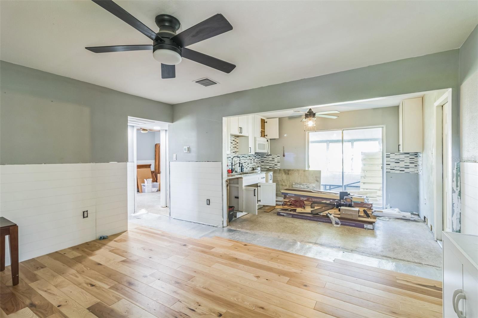 Image 7 of 15 For 7309 Royal Palm Drive