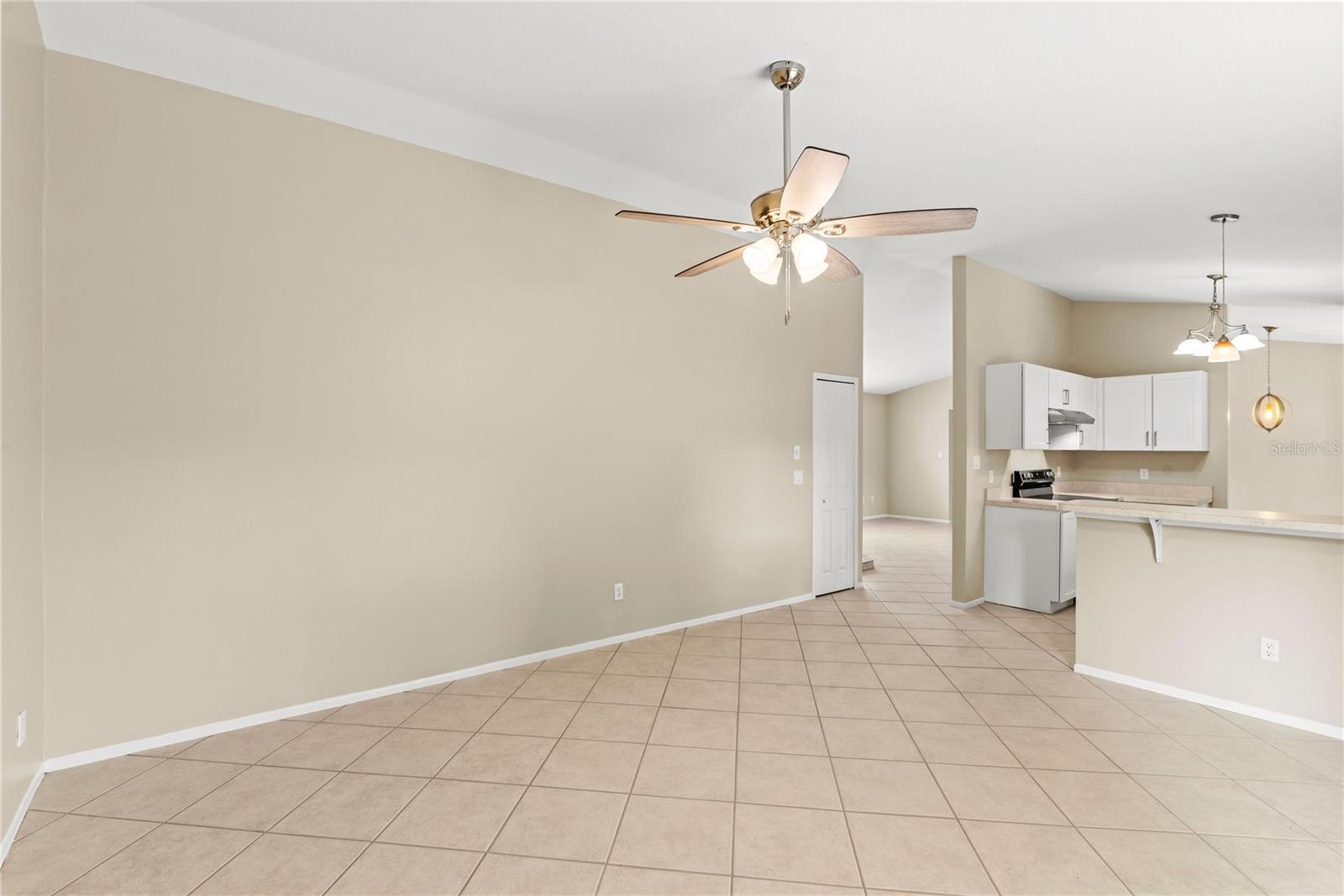 Image 16 of 40 For 739 Mimosa Court