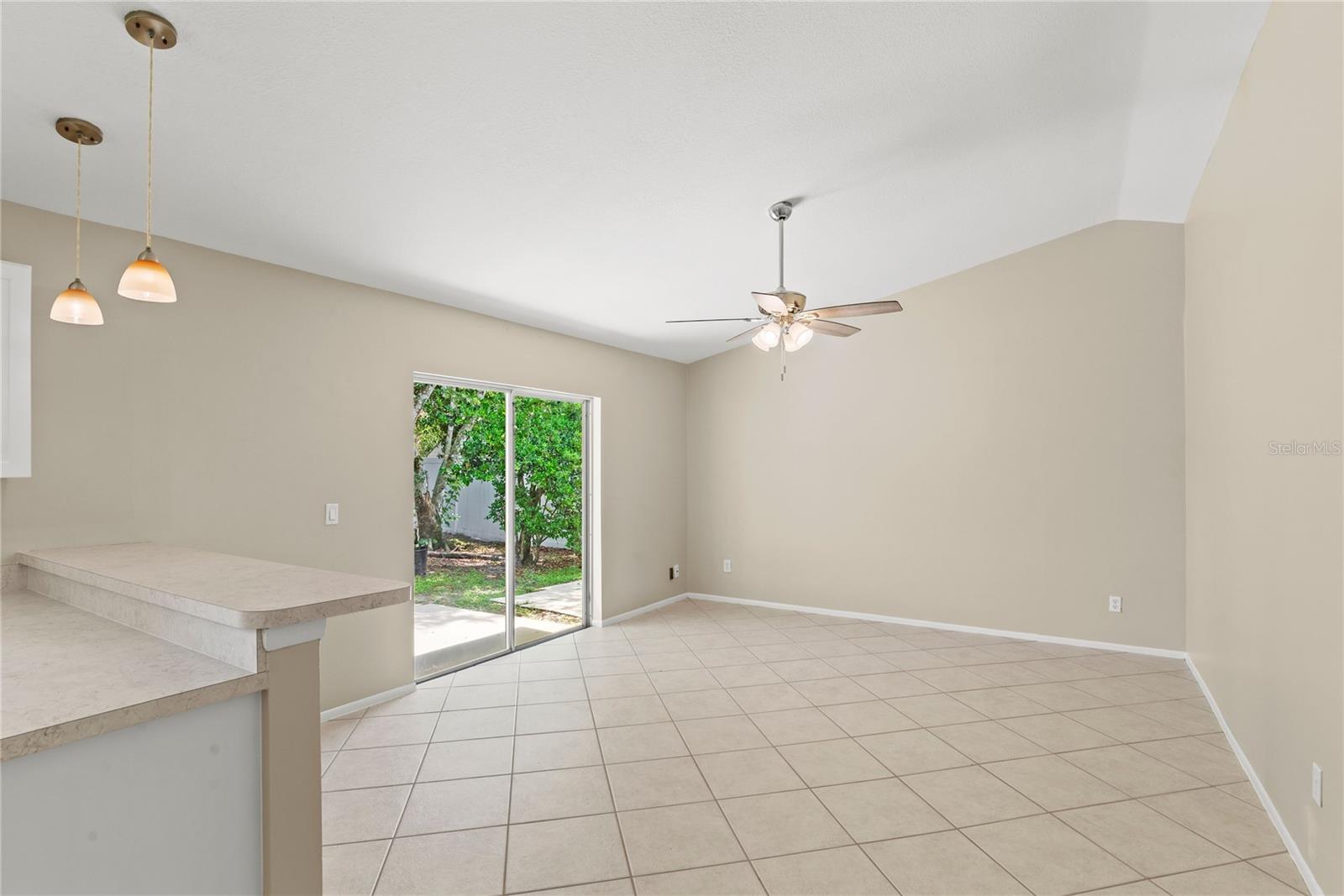 Image 17 of 40 For 739 Mimosa Court